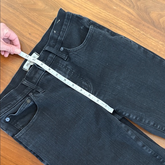 Madewell Jeans Mid Rise Kick Out Bootcut Cotton Denim MM320 Size 28 - Picture 8 of 9